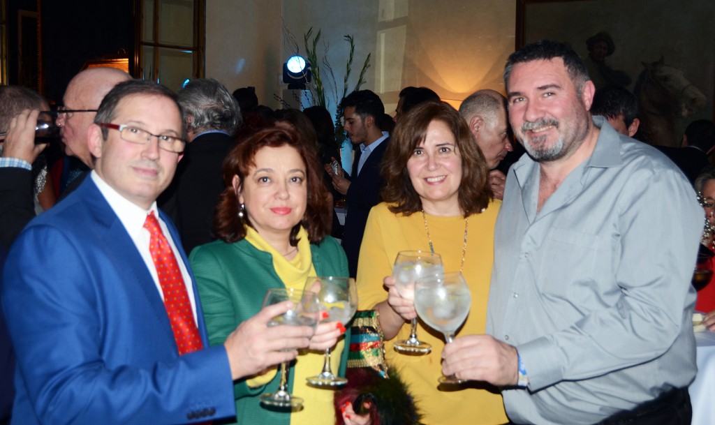 Con nuestros amigos de la revista Coloralia, de izquierda a derecha: Jose Antonio, Rosario, Mari Carmen y Mario Cruz